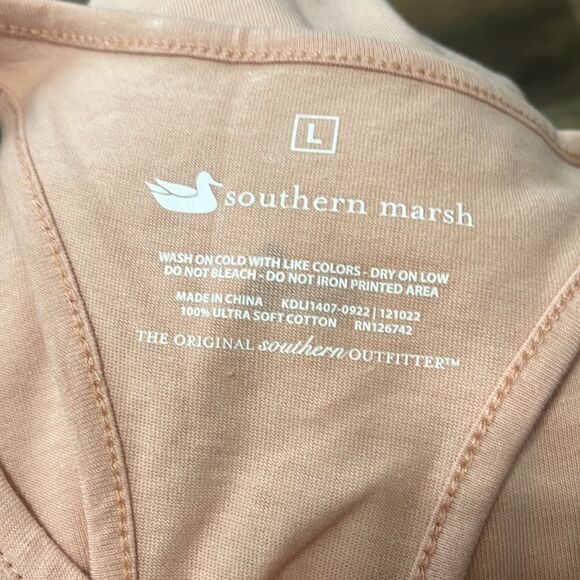 Southern Marsh tank top size large - Picture 5 of 5